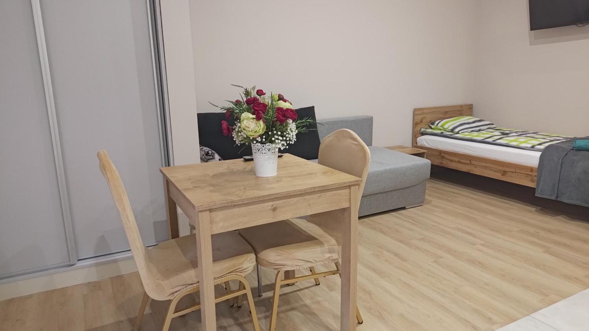 Apartamenty Stara Piekarnia Slawatycze Exteriör bild